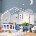 Bellabino Bia Letto a casetta per bambini 140 × 200 cm – Sponda anticaduta, rete a doghe, letto Montessori a pavimento in pino massiccio bianco