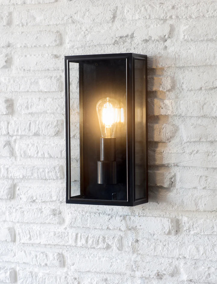 Belgrave Outdoor Lantern Tall Carbon – Lanterna da esterno moderna per giardino, terrazza e balcone
