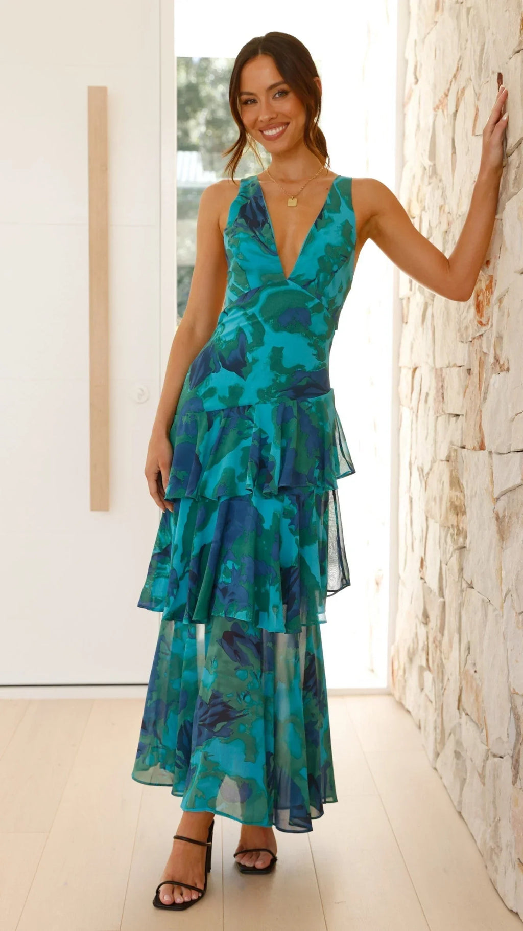 Abito Estivo Eleganza Fluida